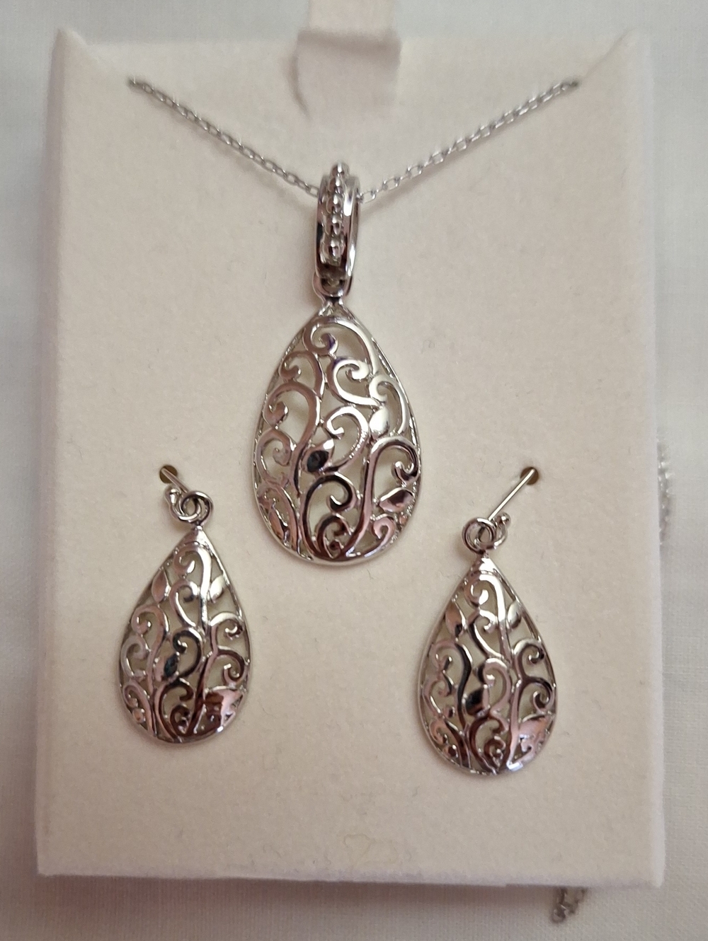 Sterling Silver Filigree Teardrop Pendant Necklace and Earrings Set